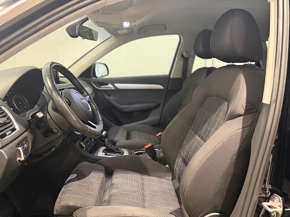 Audi Q3 7 of 12