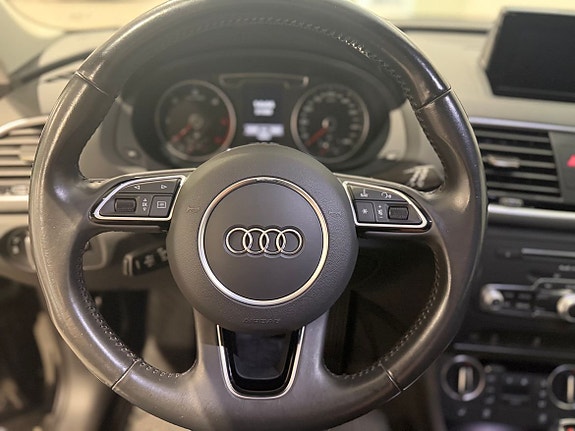 Audi Q3 12 of 12