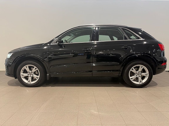 Audi Q3 3 of 12