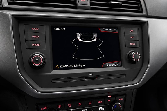 Seat Arona 15 of 15