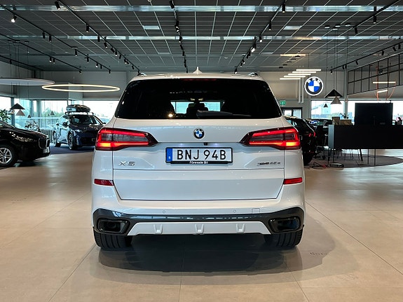 BMW X5 5 of 24