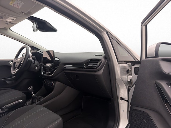 Ford Fiesta 22 of 28