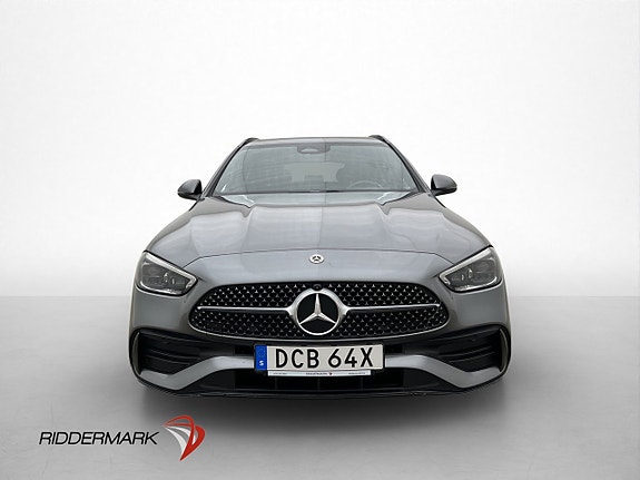 Mercedes-Benz C300 2 of 30