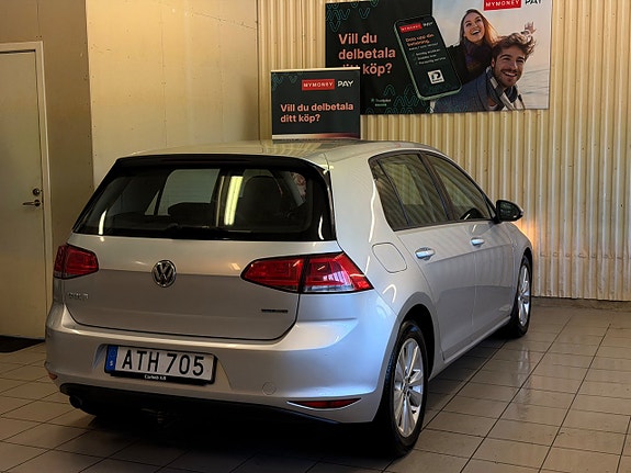 Volkswagen Golf VII 6 of 11