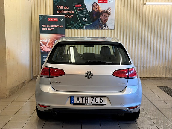 Volkswagen Golf VII 5 of 11