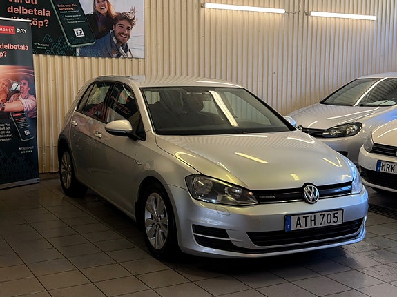 Volkswagen Golf VII 3 of 11