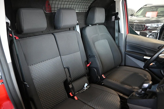 Ford Transit Connect 10 of 23