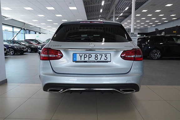 Mercedes-Benz C220 d 4 of 10