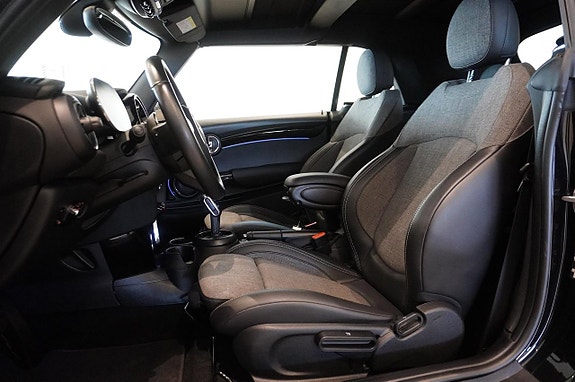 MINI Cooper 6 of 16