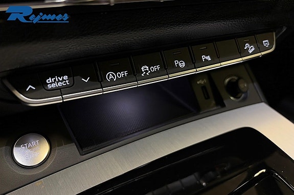 Audi Q5 10 of 26