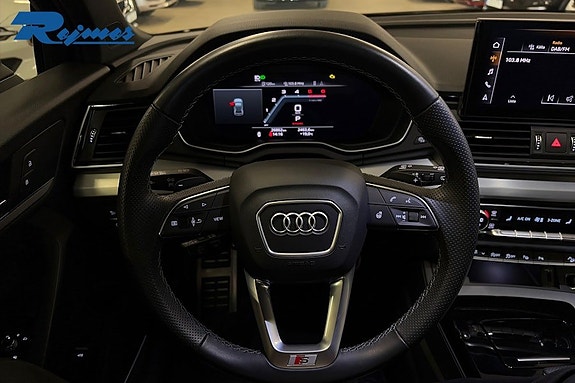 Audi Q5 12 of 26