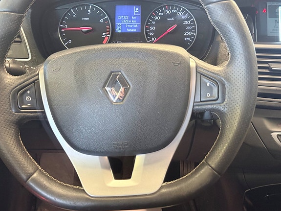 Renault Laguna 12 of 15