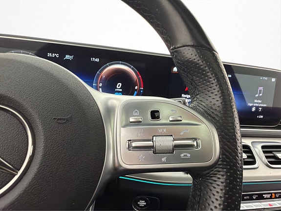Mercedes-Benz GLE350 de 18 of 30