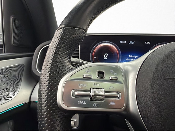 Mercedes-Benz GLE350 de 17 of 30