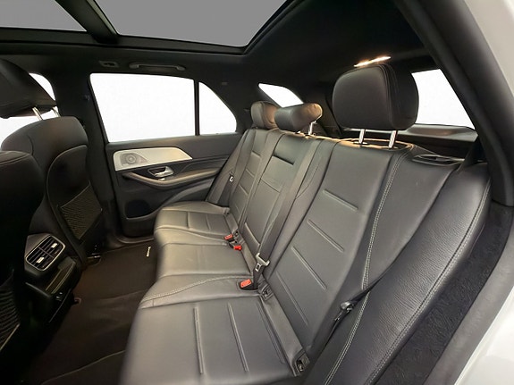 Mercedes-Benz GLE350 de 14 of 30