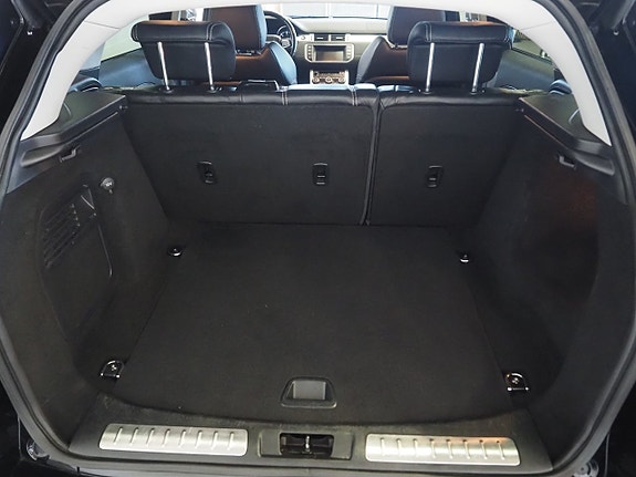 Land Rover Range Rover Evoque 17 of 26