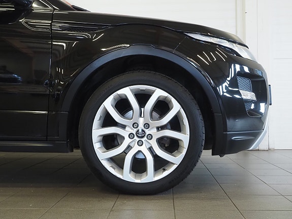 Land Rover Range Rover Evoque 8 of 26