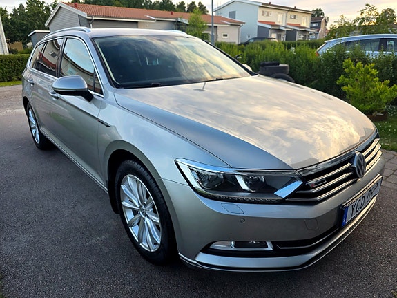 Volkswagen Passat 6 of 27