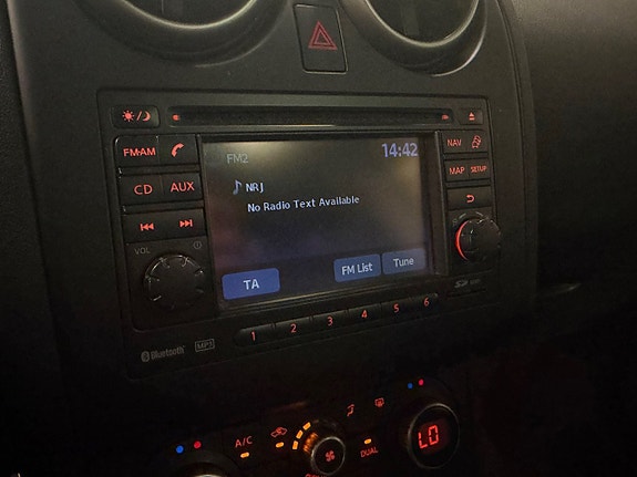 Nissan Qashqai+2 16 of 19