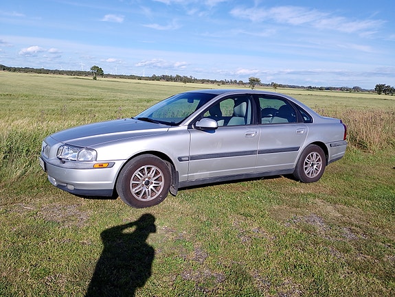 Volvo S80 2 of 9