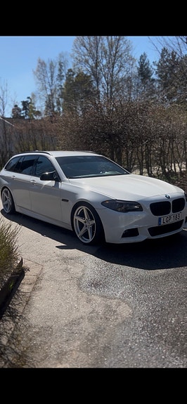 BMW 520d 6 of 7