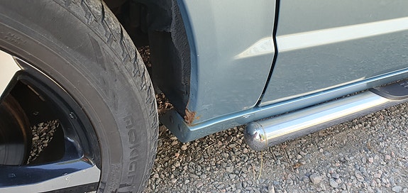 Chrysler Town & Country 12 of 18