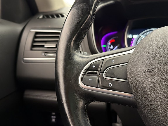 Renault Koleos 14 of 30