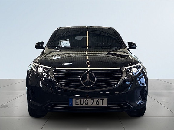 Mercedes-Benz EQC400 2 of 27