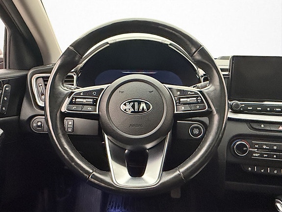 Kia XCeed 12 of 30