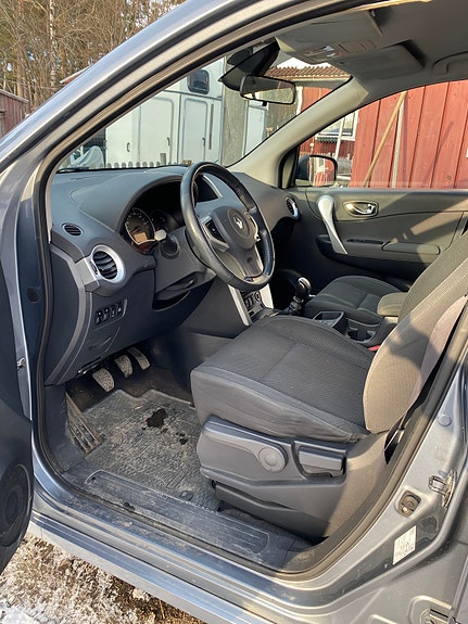 Renault Koleos 4 of 8