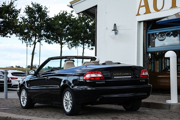 Volvo C70 5 of 9