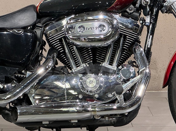 Harley-Davidson SPORTSTER 1200 CUSTOM 3 of 7