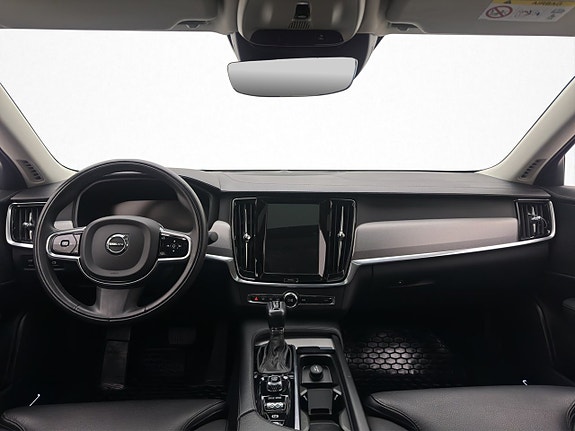 Volvo S90 19 of 30