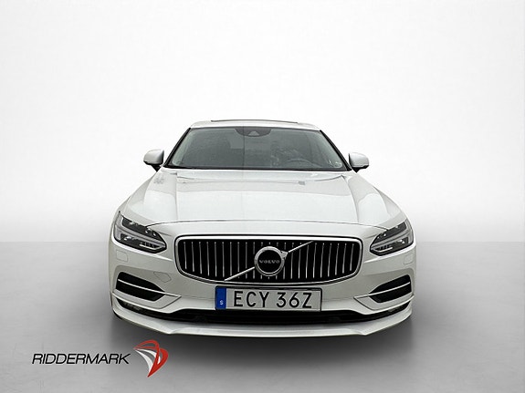 Volvo S90 2 of 30