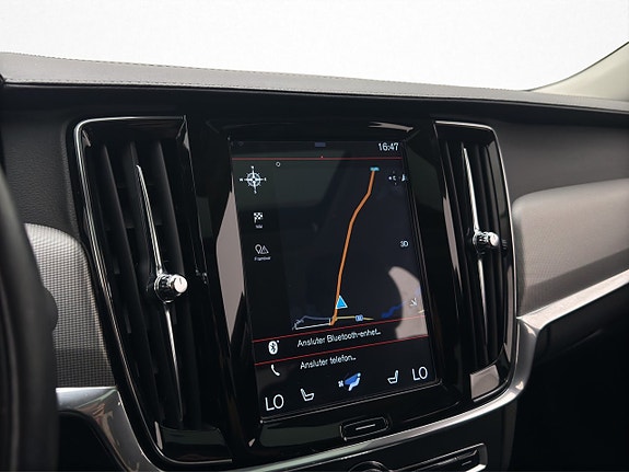 Volvo S90 16 of 30