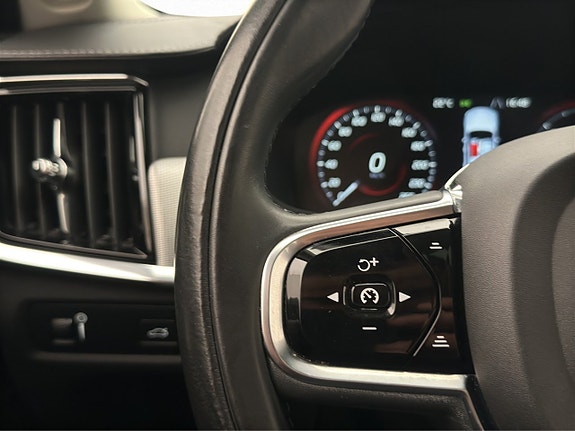 Volvo S90 20 of 30