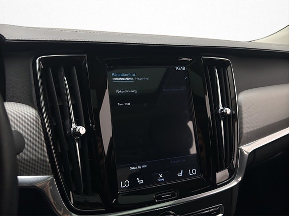 Volvo S90 13 of 30