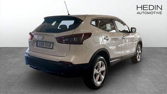 Nissan Qashqai 2 of 9