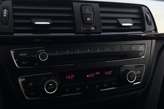 BMW 320d 18 of 29