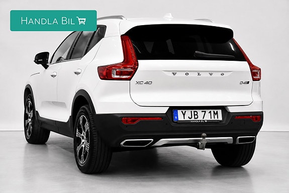 Volvo XC40 7 of 27