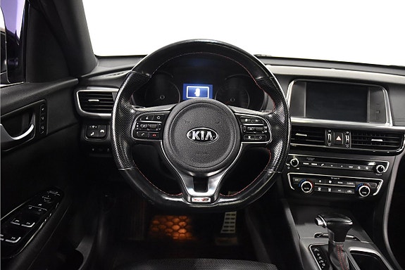 Kia Optima 2 of 26