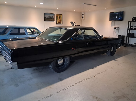 Dodge Coronet 2 of 3