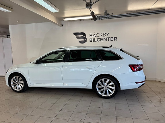 Skoda Superb 3 of 15