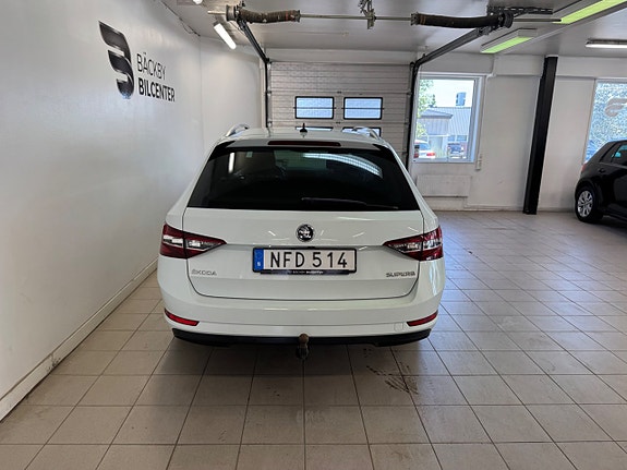 Skoda Superb 4 of 15