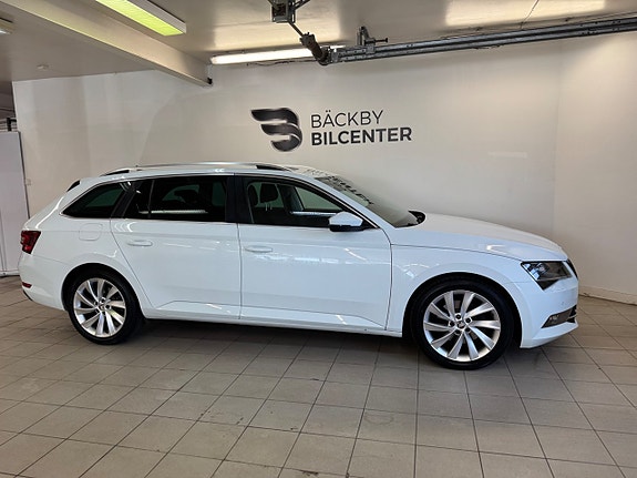 Skoda Superb 7 of 15