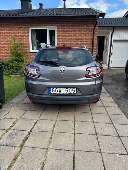 Renault Megane III 3 of 4
