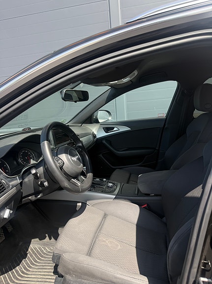 Audi A6 6 of 8