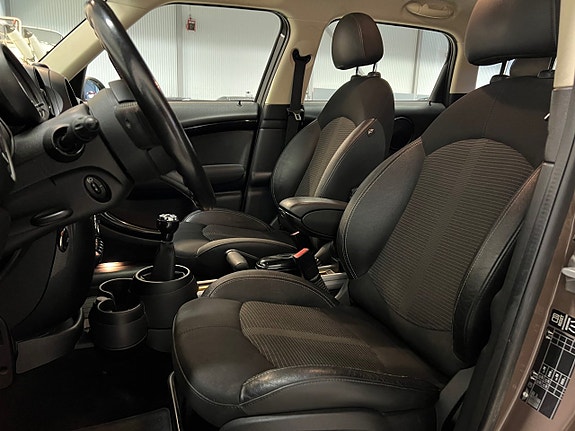 MINI Countryman Cooper D 11 of 26