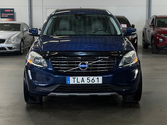 Volvo XC60 3 of 30