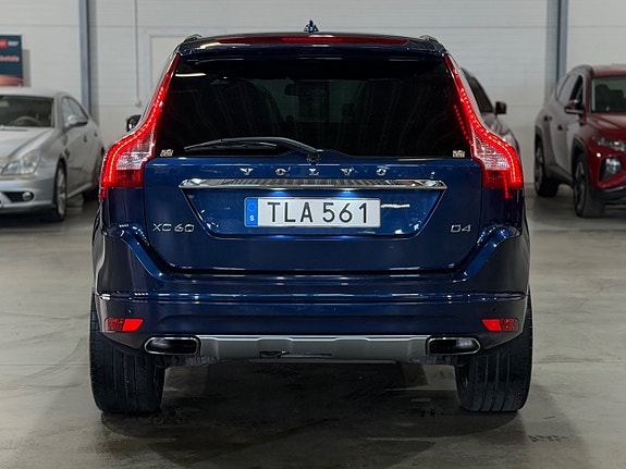 Volvo XC60 4 of 30